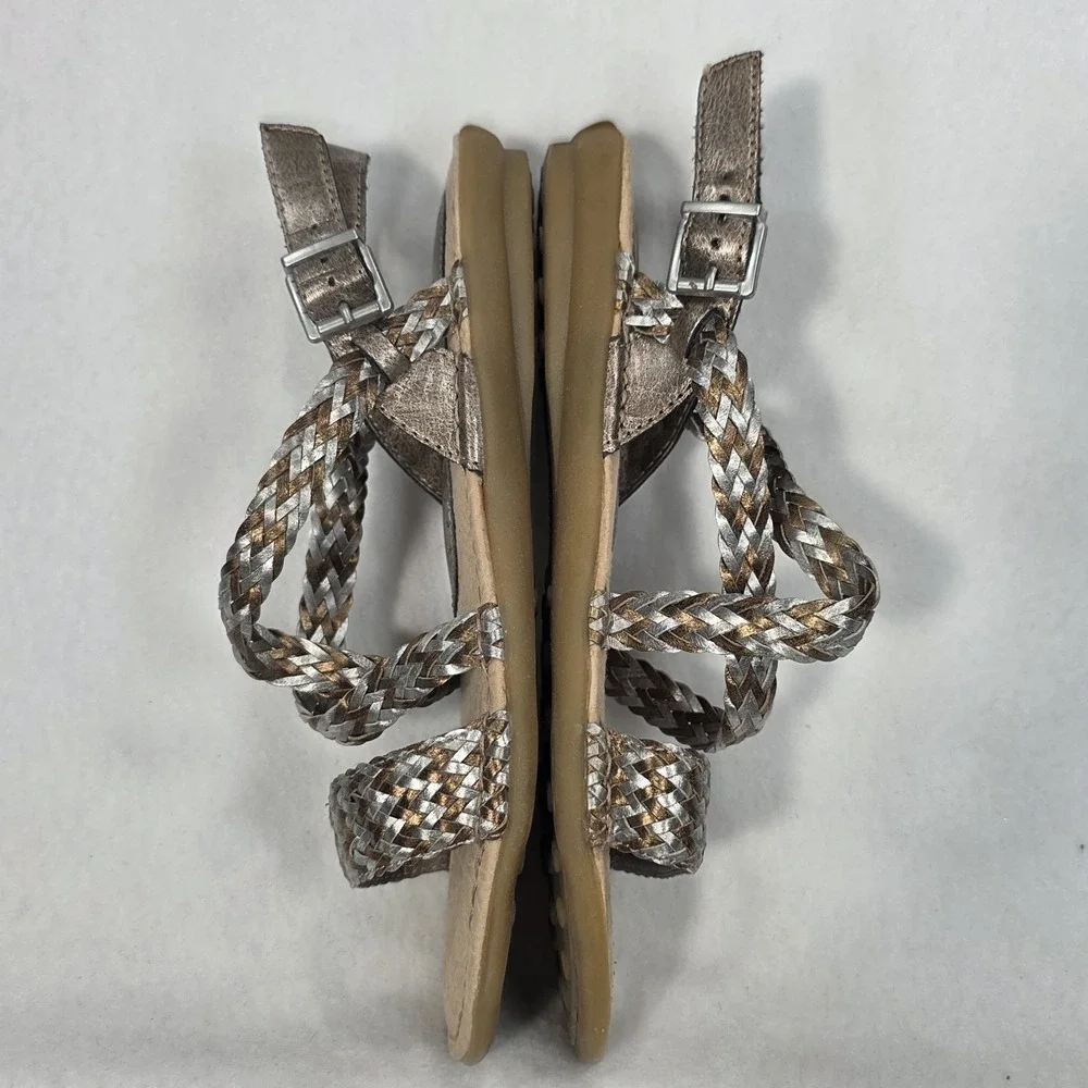 B.O.C. Women's Sz 7M Gold Silver Braided Strap Sandals